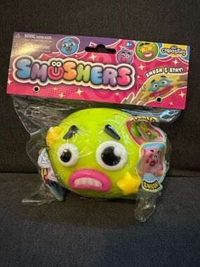 Viral Smushers Squishy - Green NWT (One)